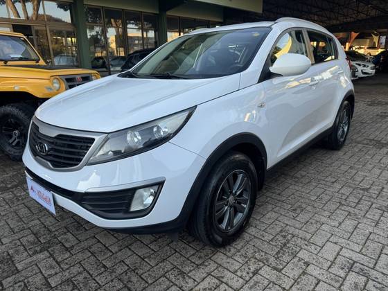 KIA SPORTAGE 2.0 LX 4X2 16V FLEX 4P AUTOMÁTICO KIA SPORTAGE 2.0 LX 4X2 16V FLEX 4P AUTOMÁTICO